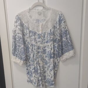 Sundance White Lace Blouse with Subtle Patterns